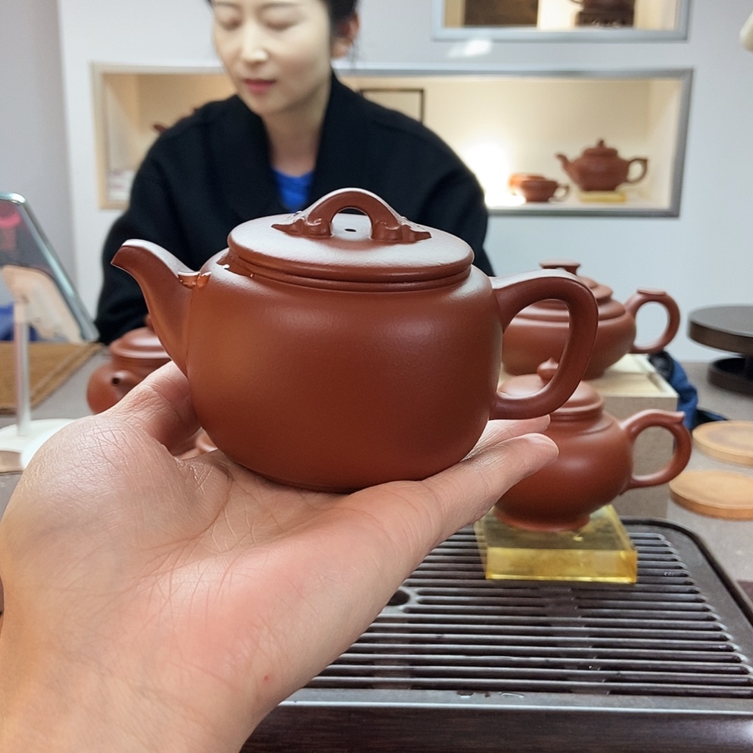 中***雨紫砂茶壶朱泥汉瓦