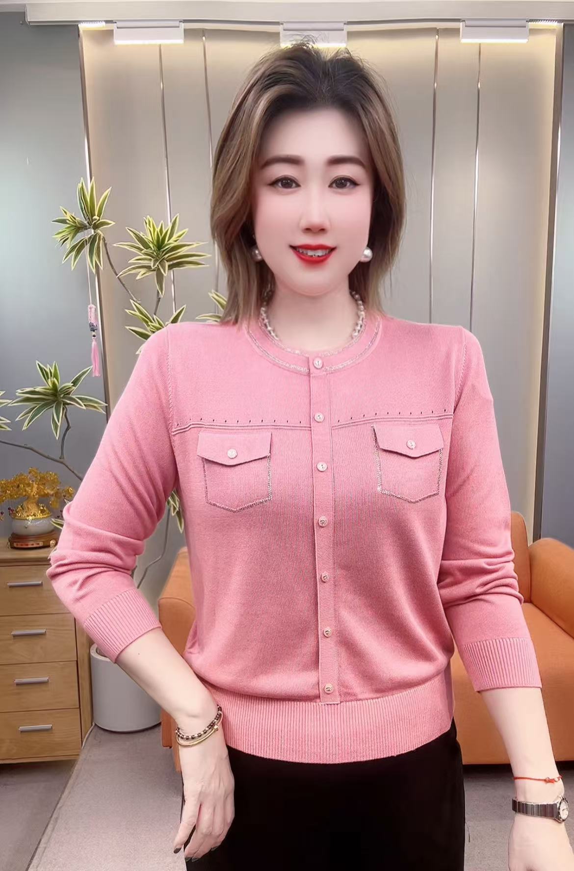 2025新款时尚简约大气圆领天丝衫11157