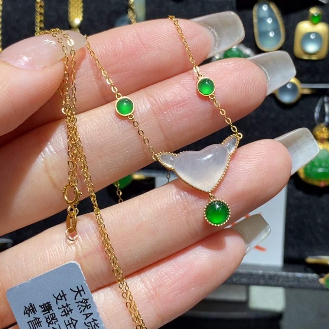 翡翠颈饰18K金镶嵌345678