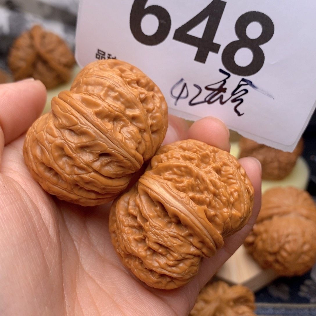 文玩核桃把件648号42元宝