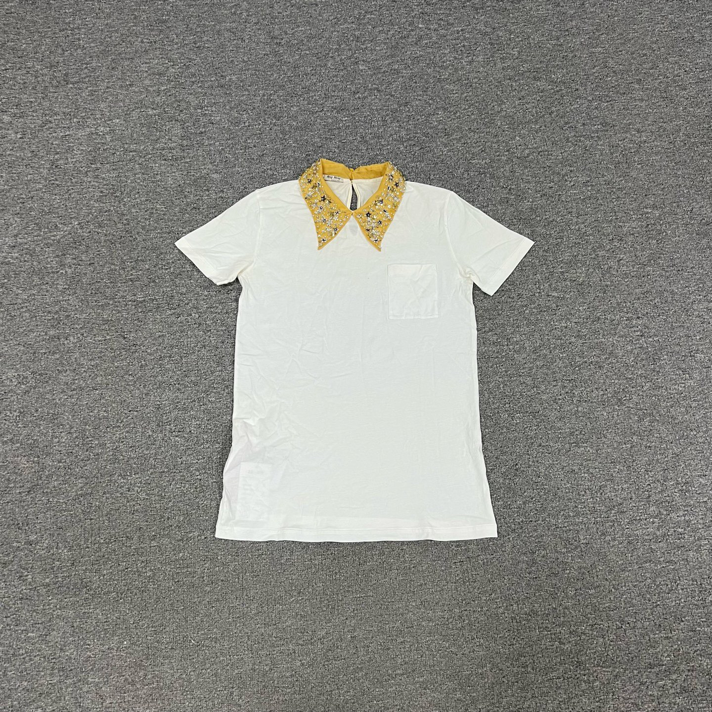 99新 AMIPARIS miumiu 钻领短袖