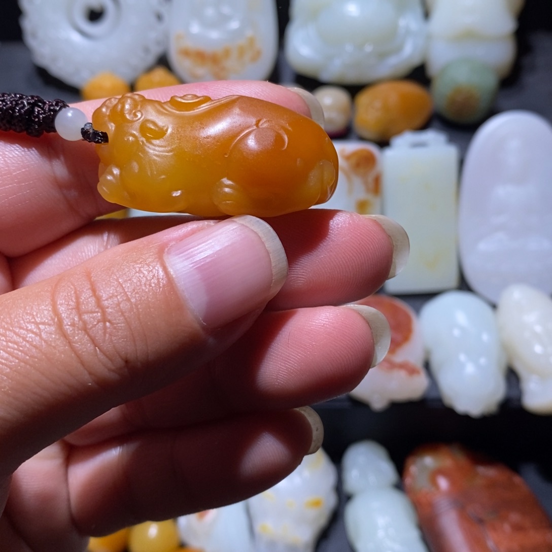 ༄***༅和田玉未镶嵌颈饰