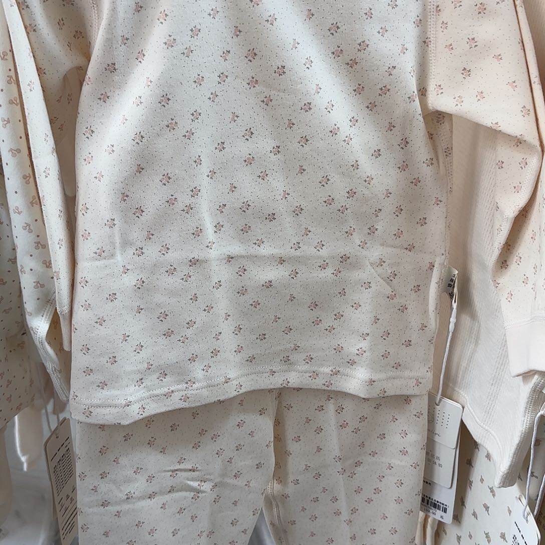 H***380cvhvvhnbcfhbbh