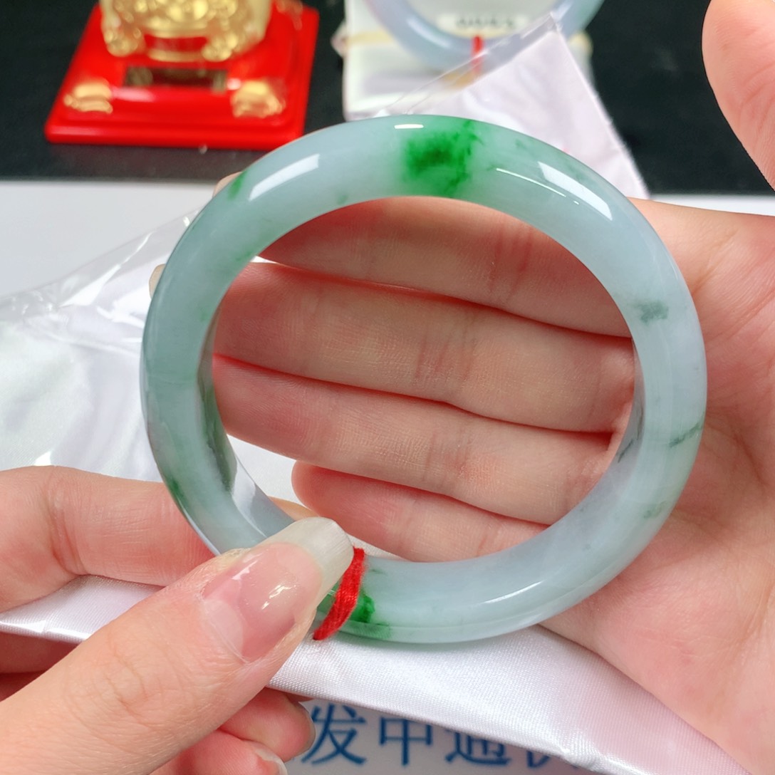 翡翠手镯未镶嵌正圈58 1105