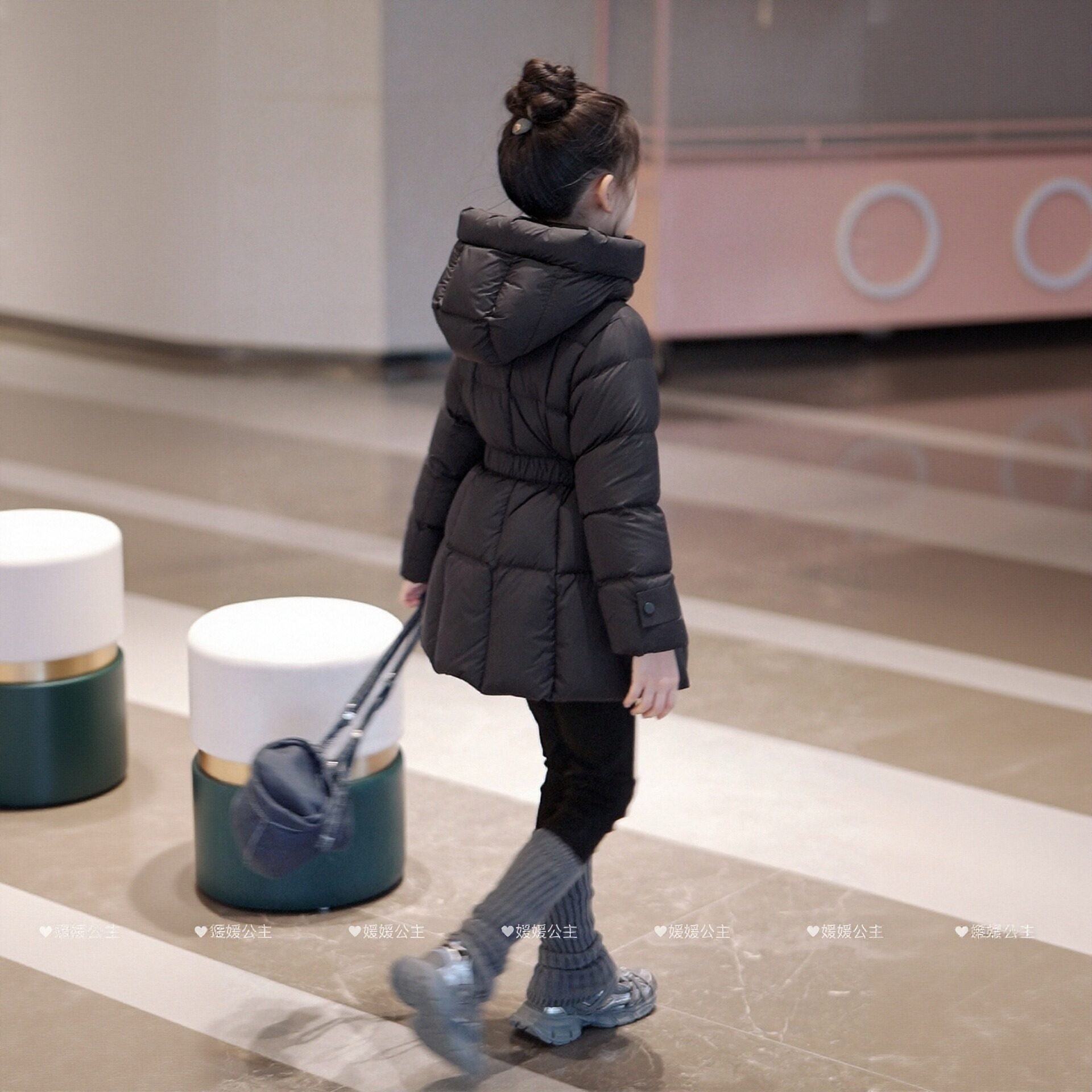 媛媛公主【 三防 极寒 背暖科技】2025冬季女童连帽羽绒服14415Y506