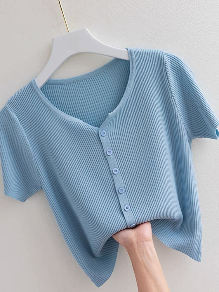 春夏随机新款衣服一件【福袋专享】