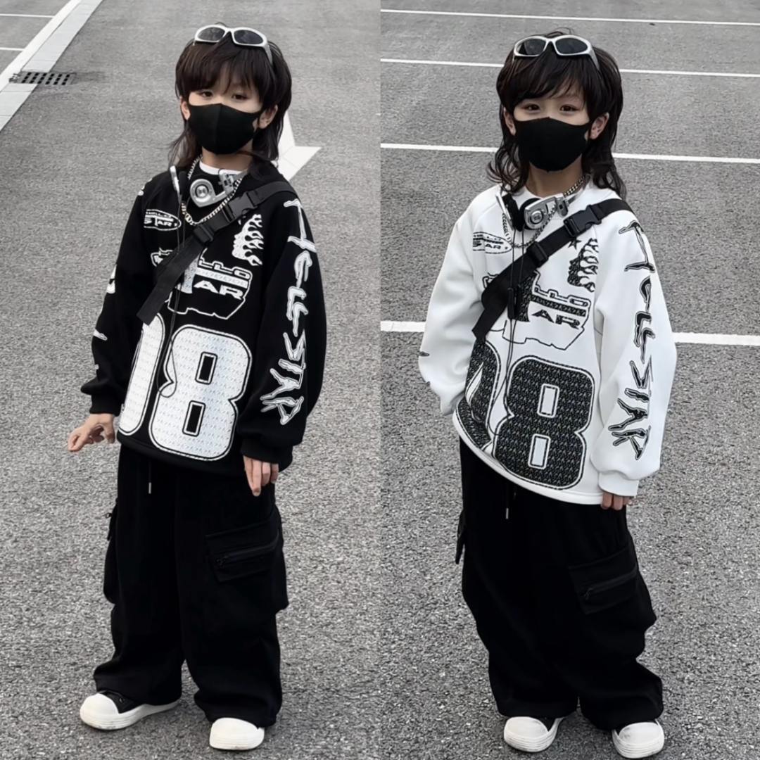 乐乐家儿童冬款加绒欧美潮牌卡通动漫中大童嘻哈宽松卫衣长袖