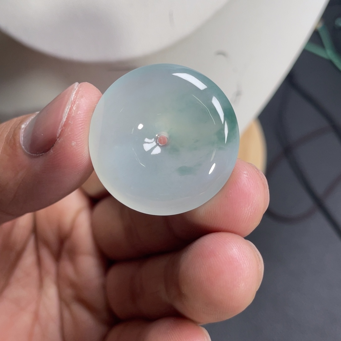 翡翠颈饰未镶嵌646475667677