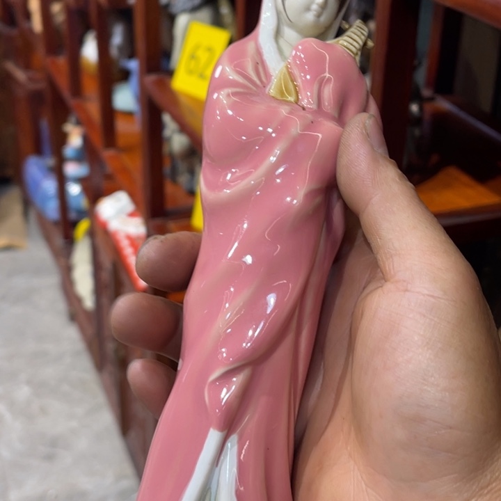石湾公仔衬托盆景