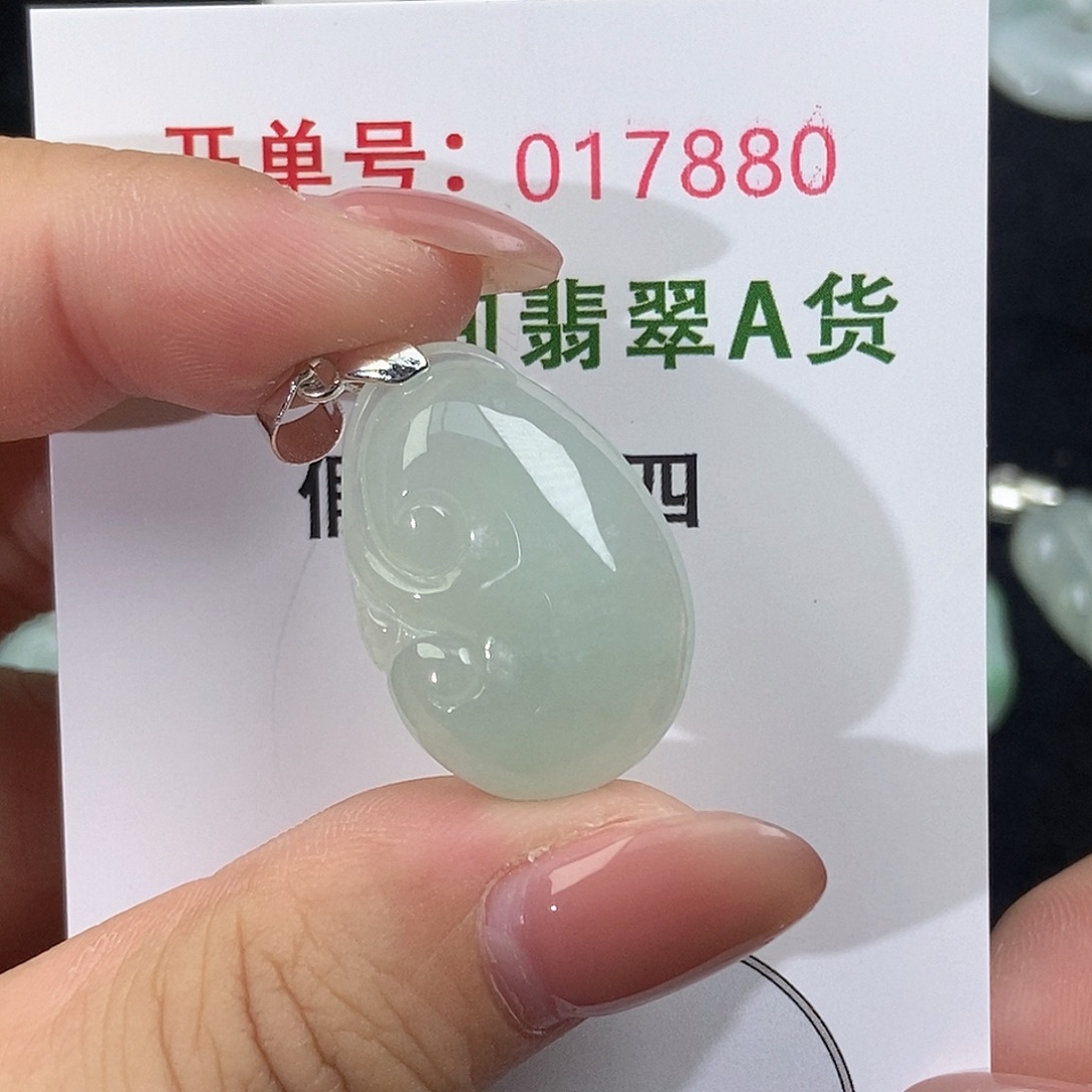 翡翠未镶嵌颈饰天然