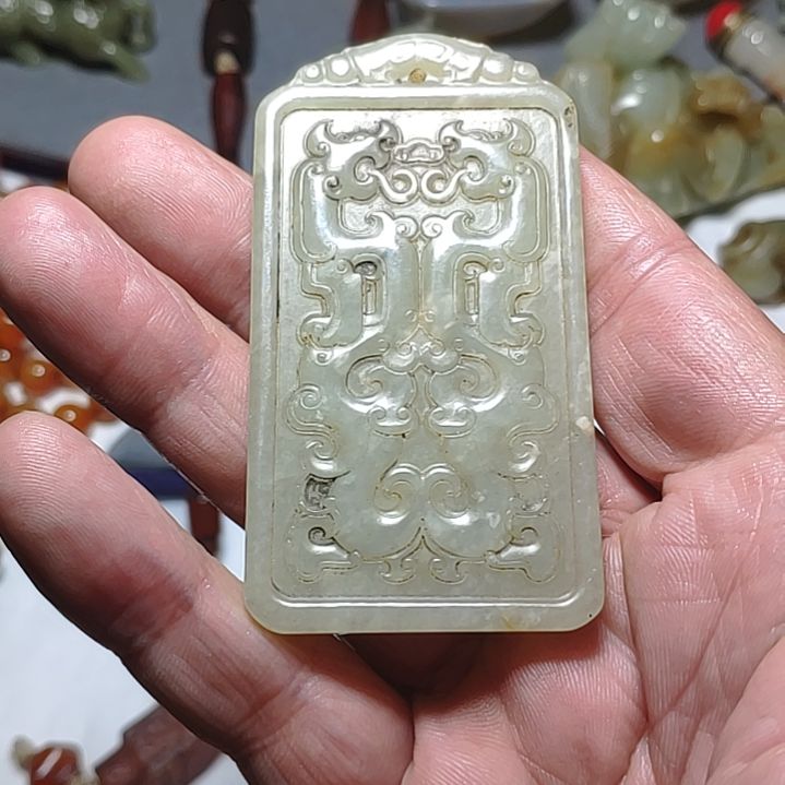 和田玉颈饰未镶嵌春**风