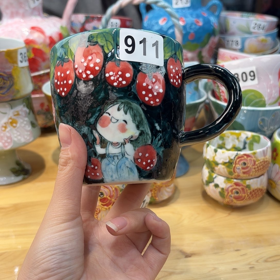 瓷片兔兔哈哈哈哈哈哈哈好