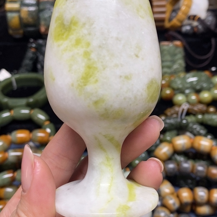蛇纹石玉珠宝奇石未镶嵌