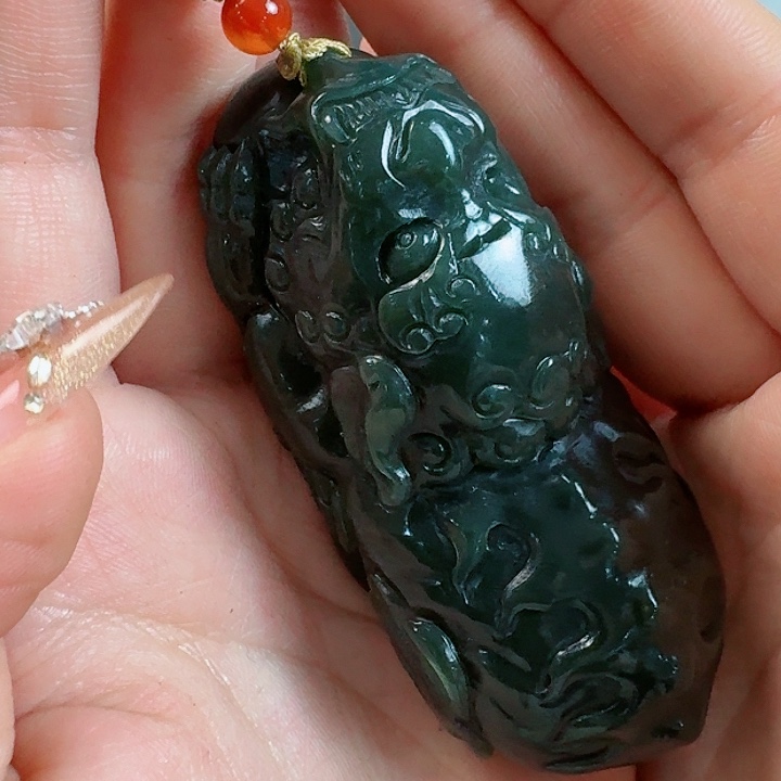 和田玉挂件未镶嵌