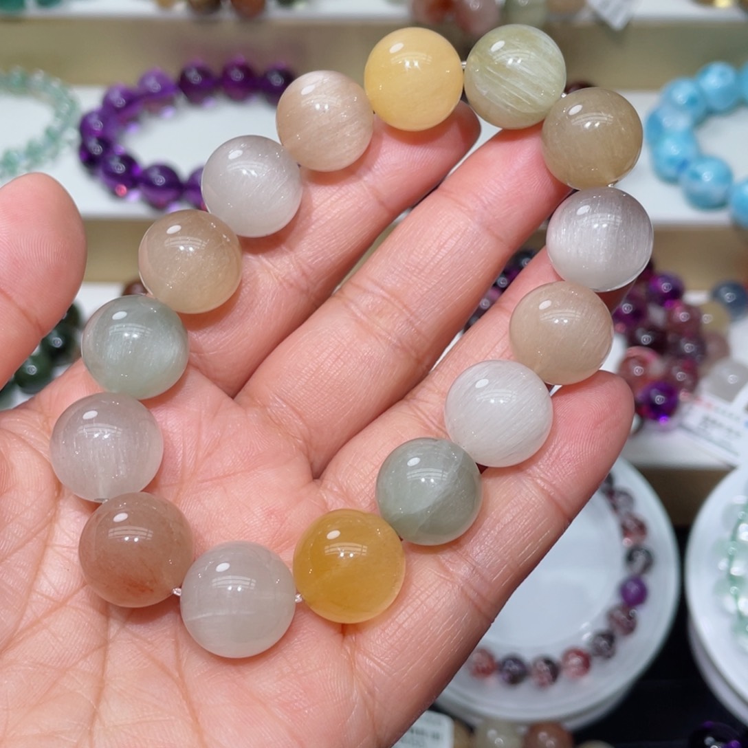 水晶手链未镶嵌兔毛手链，晶体通透