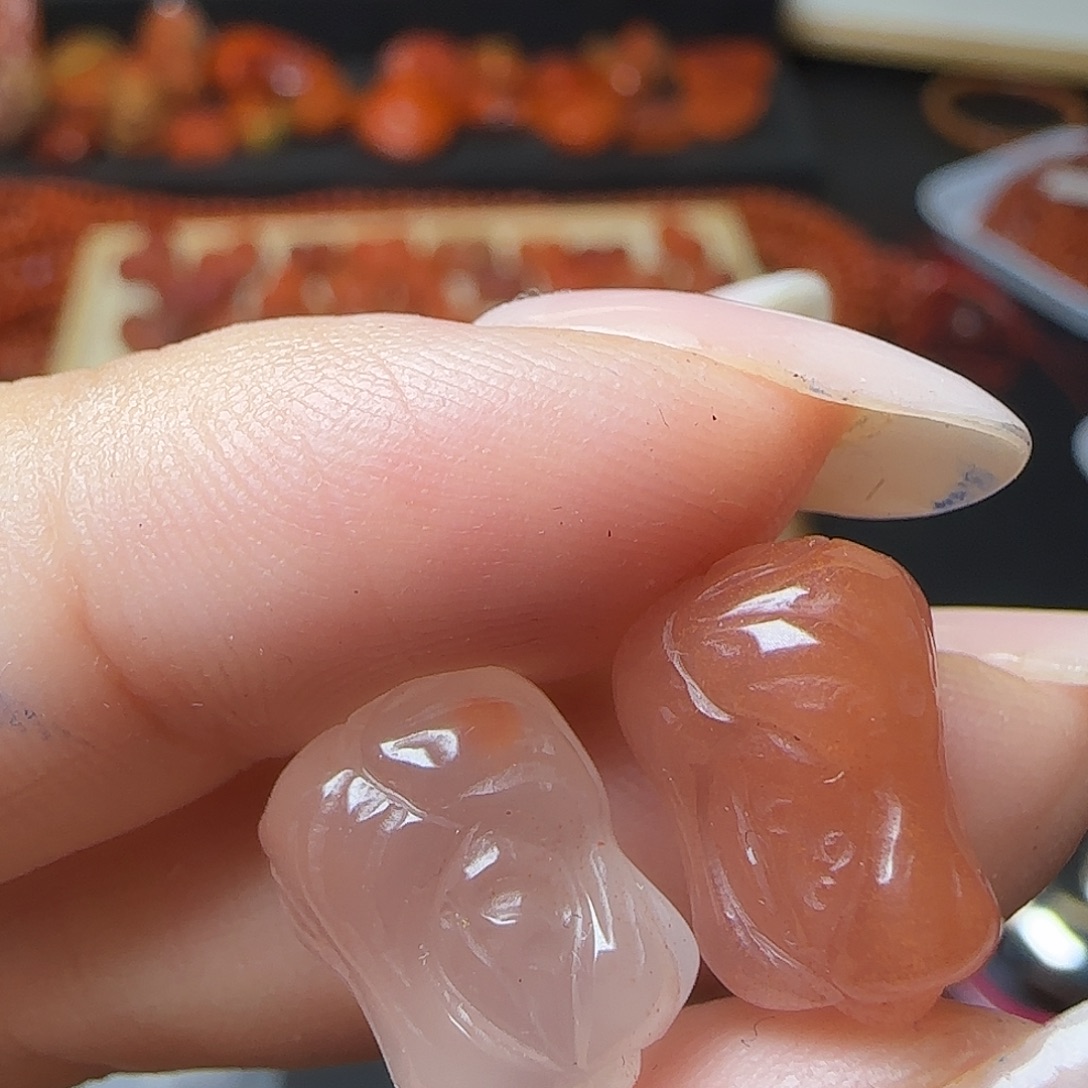 南红玛瑙未镶嵌颈饰