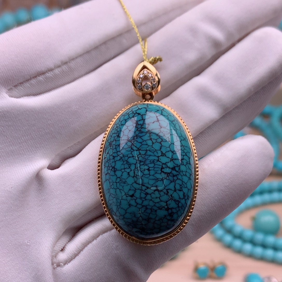 绿松石18K金镶嵌珠宝奇石