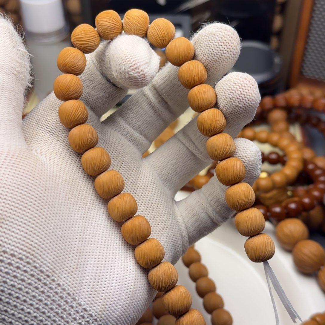 猴头核桃手串体验款千刃，送一颗单银标，备籽送三颗已穿好