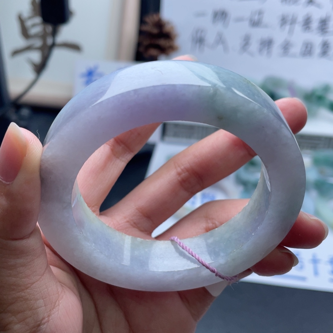 定制翡翠未镶嵌正圈手镯