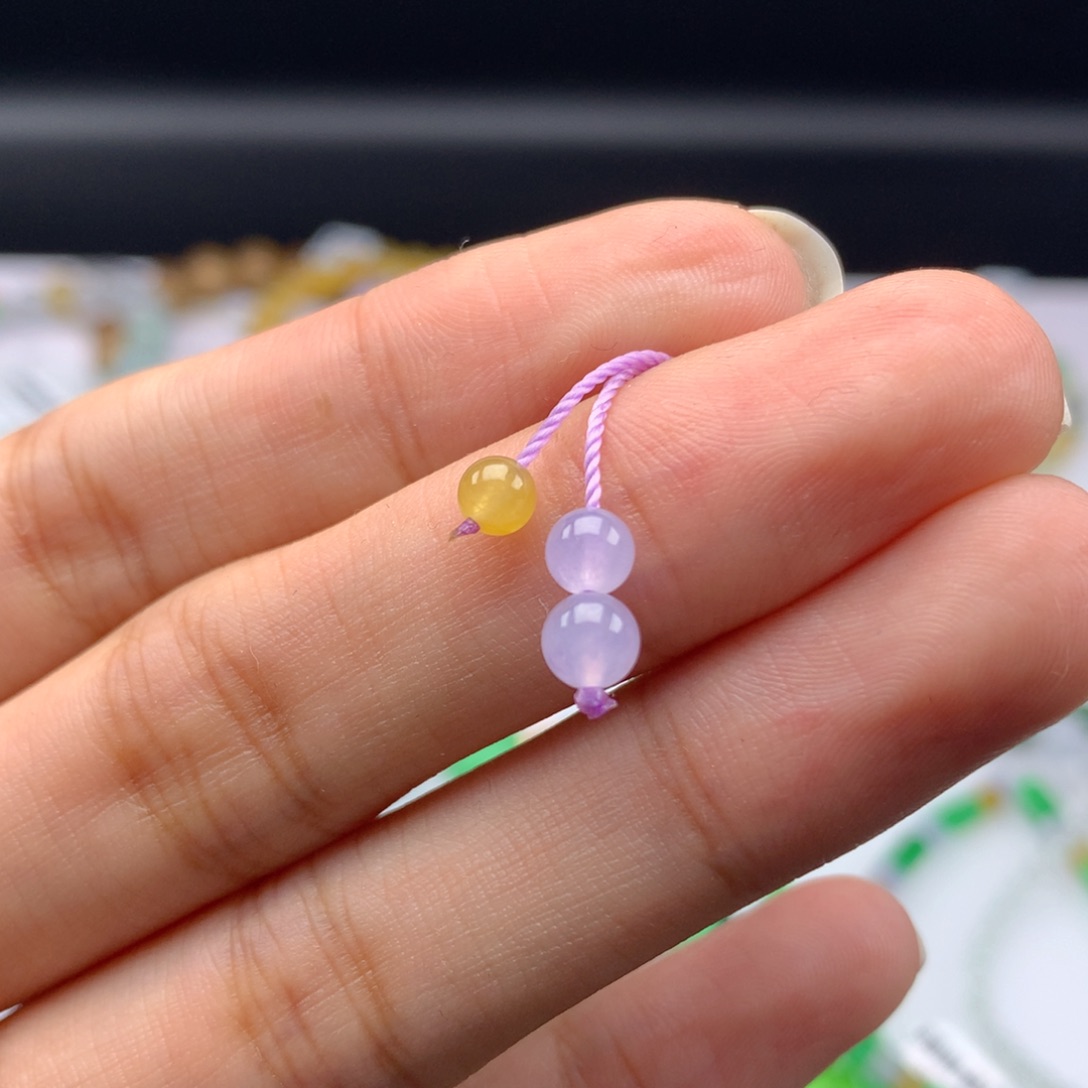 翡翠手链未镶嵌卡