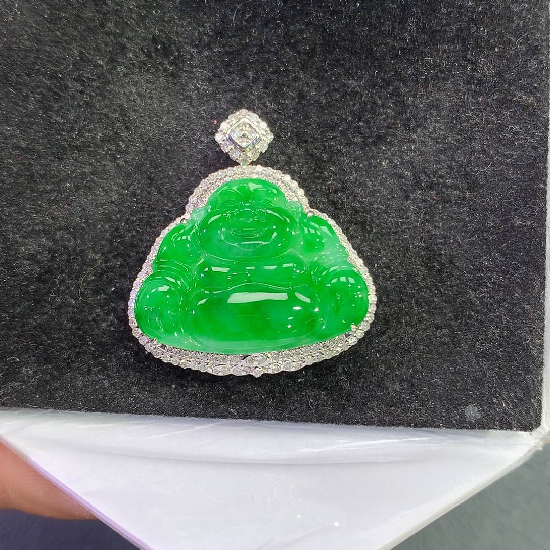 翡翠吊坠(赠链)18K金镶嵌