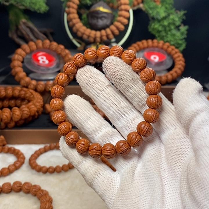 桃核吊坠勇*秦岭龙纹