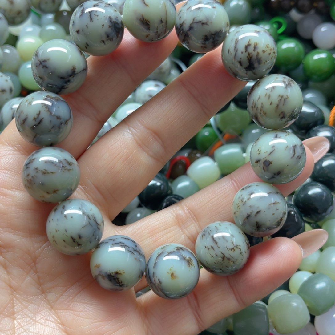 和田玉手链未镶嵌