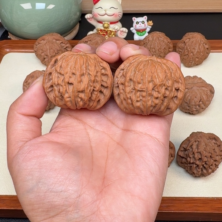 墨***衫文玩核桃把件全品磨盘43