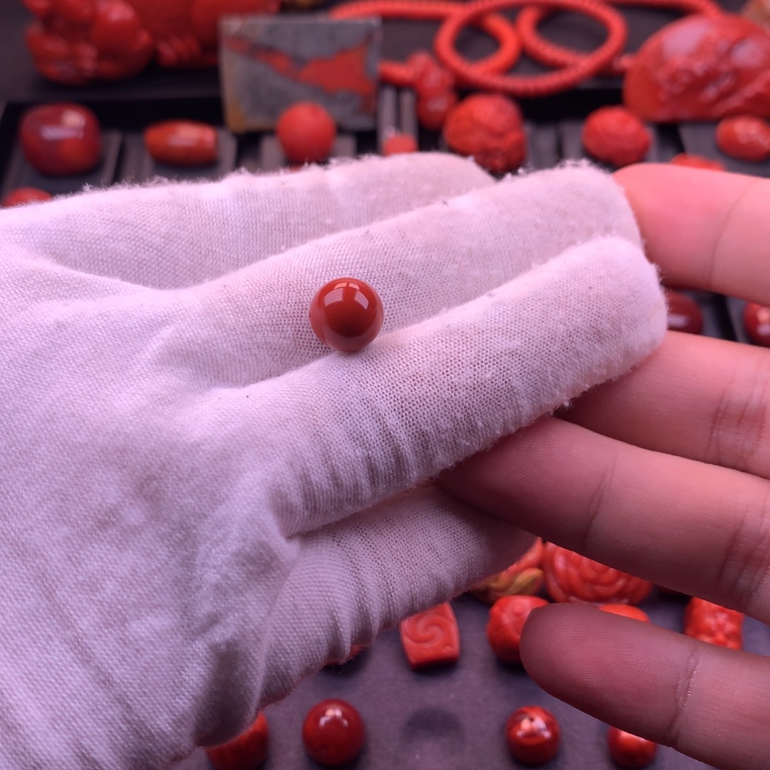 南红玛瑙未镶嵌川料原矿满色满肉圆珠单珠10mm