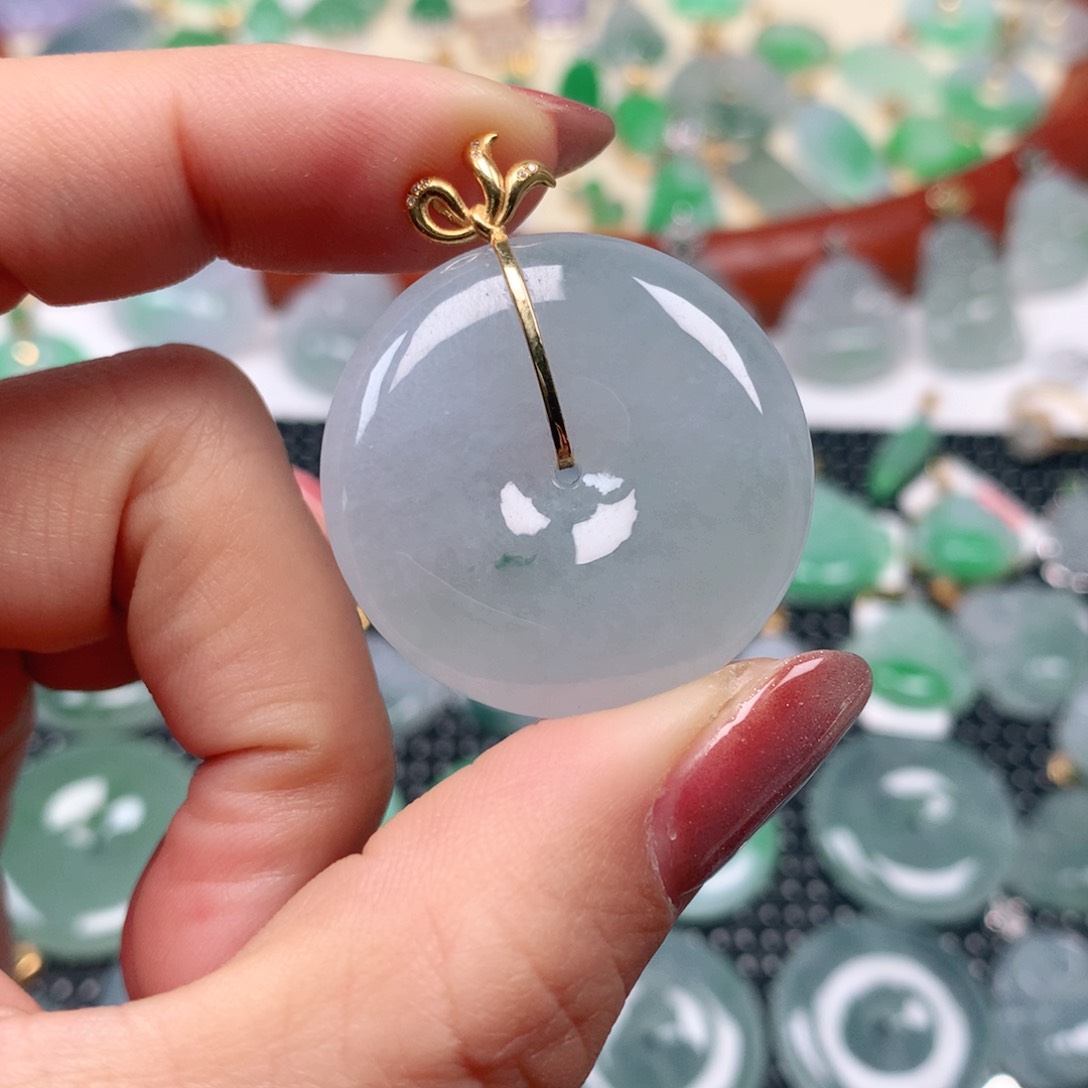 【闪购商品】翡翠吊坠(不含链)未镶嵌