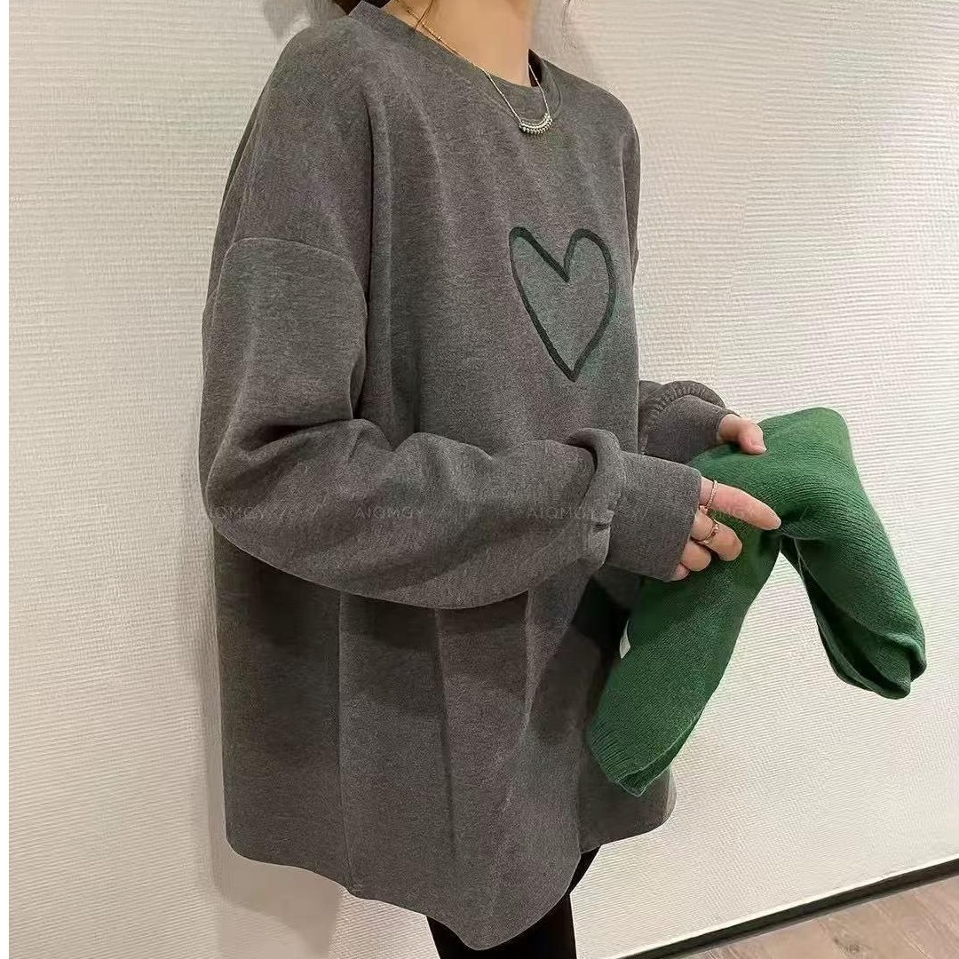 韩版简约重工爱心刺绣加绒加厚T恤女秋冬时尚洋气打底衫休闲上衣