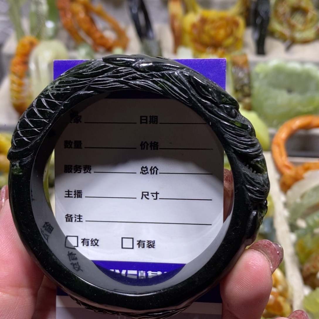 【闪购商品】蛇纹石玉手镯未镶嵌H****U
