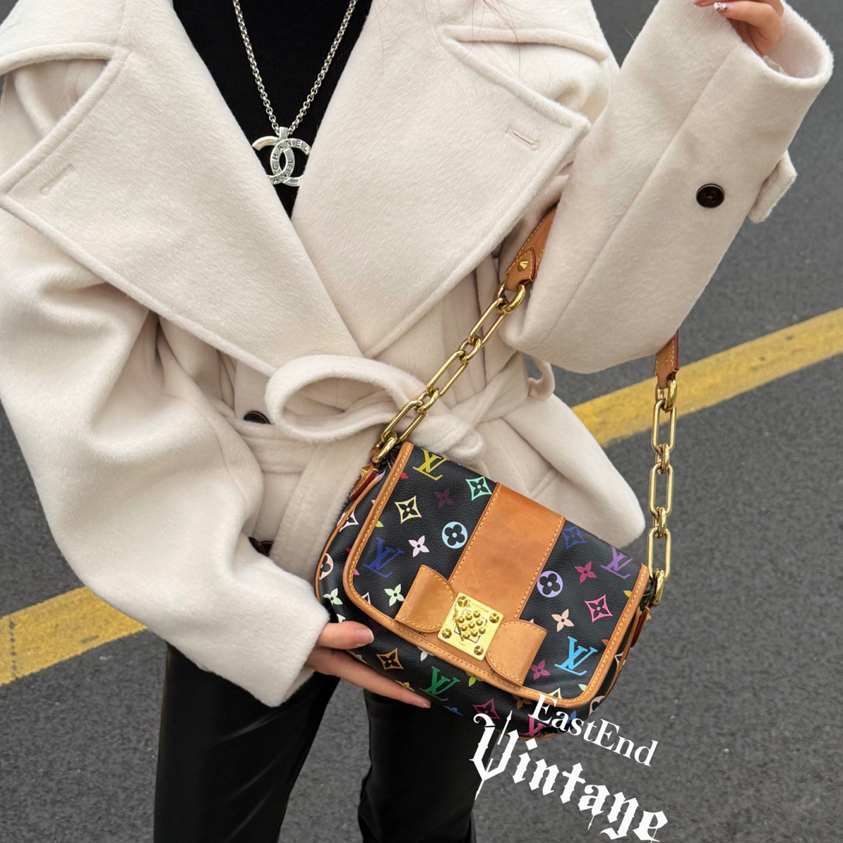 95新 LouisVuitton/路易威登 東区-LV黑三彩蝴蝶结单肩包/42551