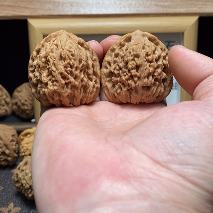 文玩核桃吊坠42/40/43