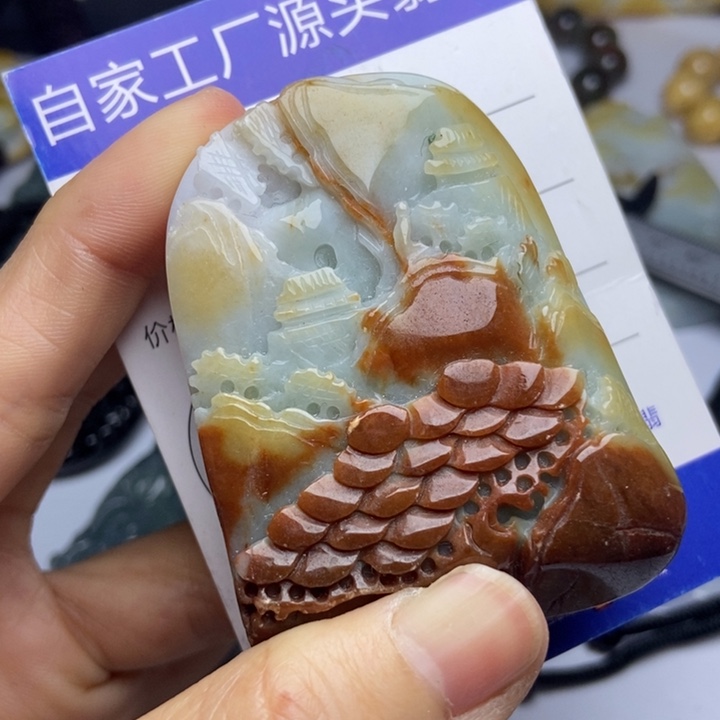翡翠颈饰未镶嵌翡翠