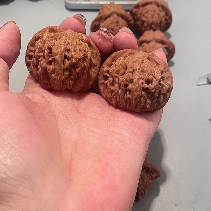 光***哥文玩核桃吊坠四座楼