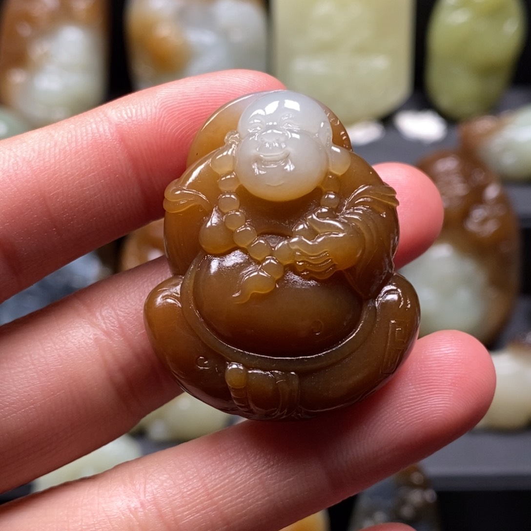 和田玉（糖玉）挂件未镶嵌