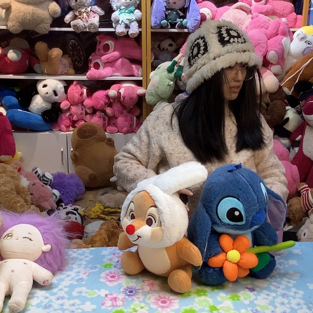 毛绒月****员毛绒玩具687