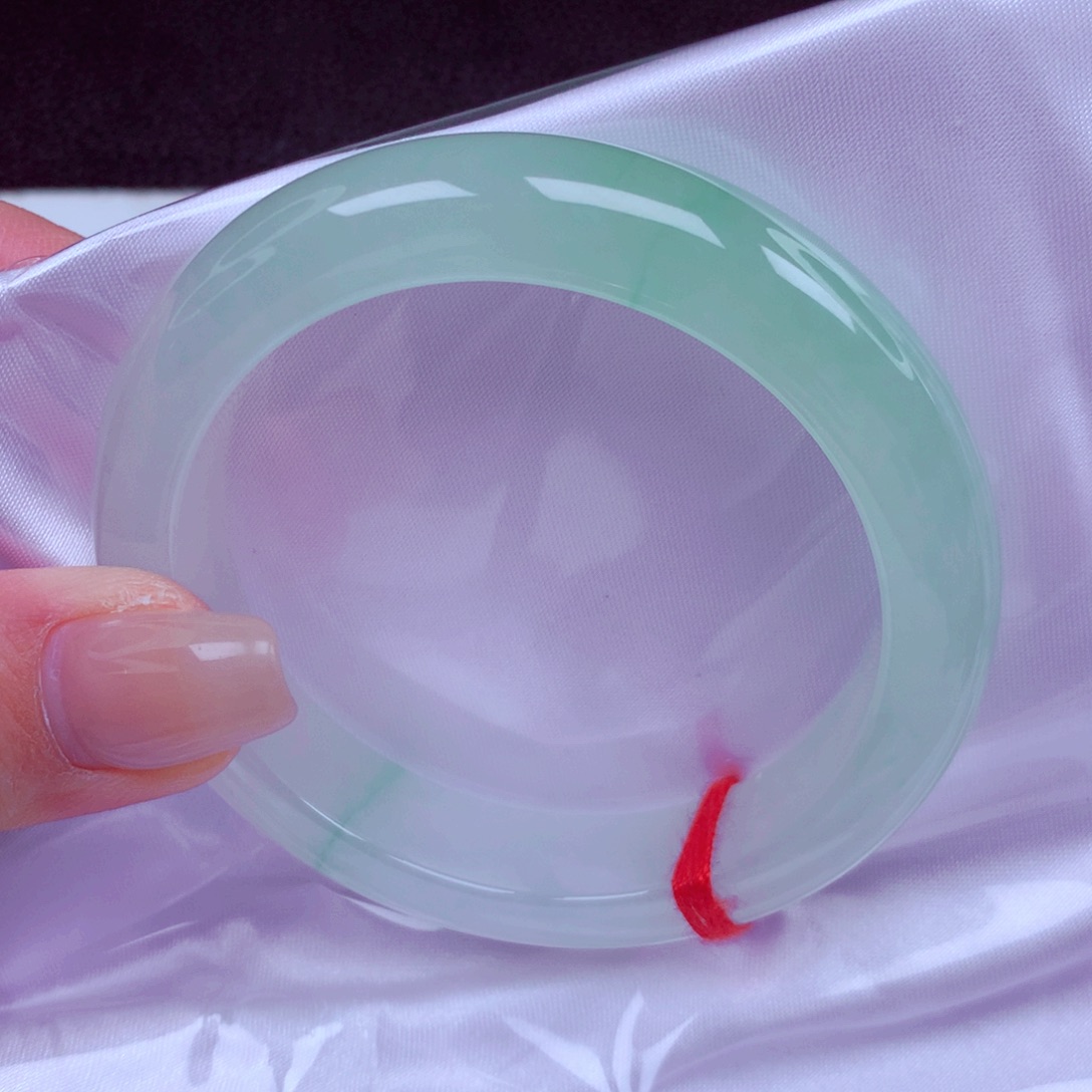 翡翠未镶嵌手镯手镯