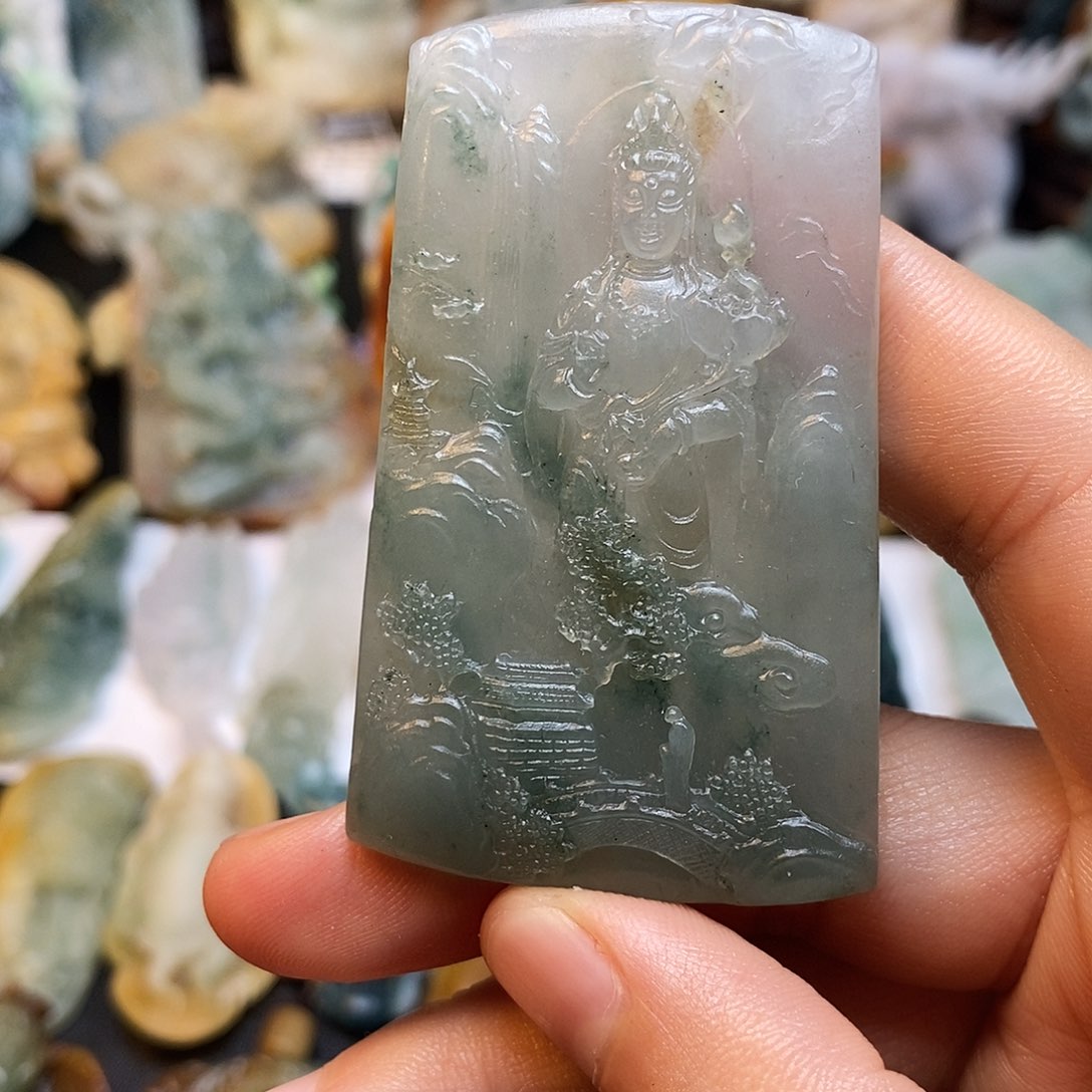 定制翡翠未镶嵌特色73