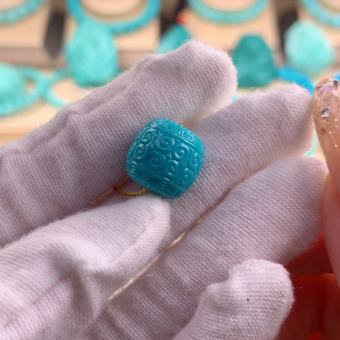 绿松石珠宝奇石未镶嵌12.6*12.2mm