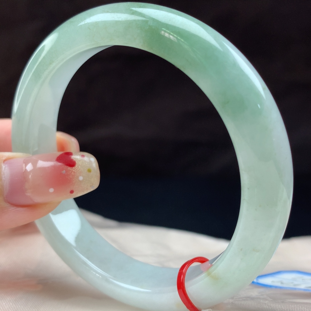 翡翠未镶嵌手镯23202，