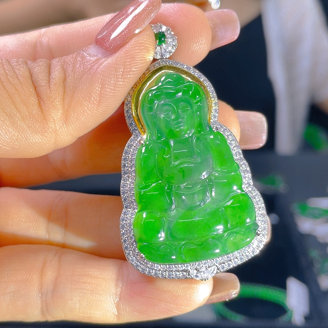 翡翠未镶嵌颈饰天然