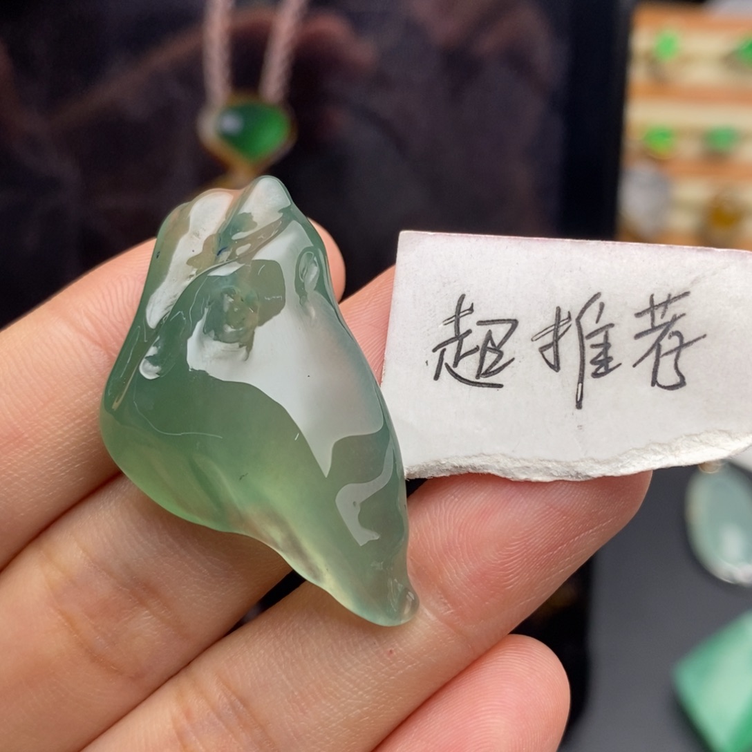 定制翡翠未镶嵌   新品 湖水绿