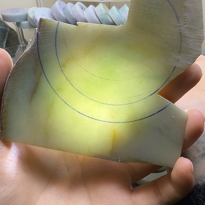 翡翠裸石缅甸翡翠