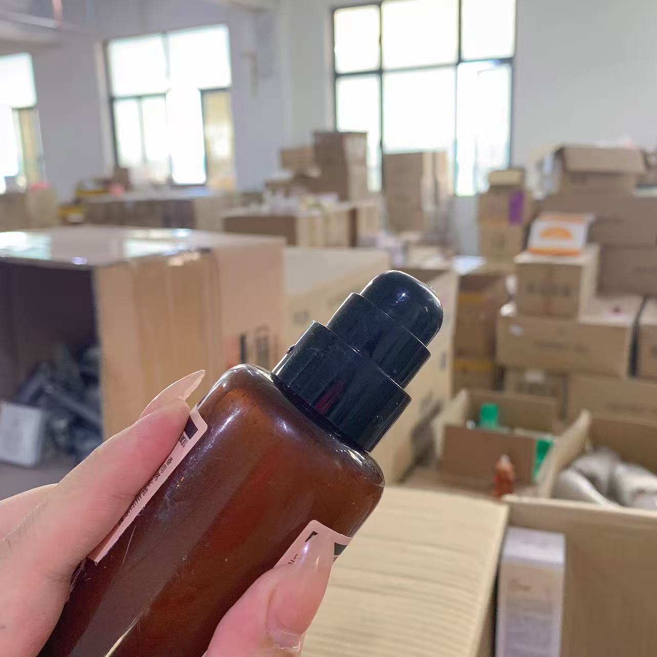 【H】视黄醇塑颜精华乳 2.0版【裸瓶/有刮痕/微瑕】电商退件介意勿拍 