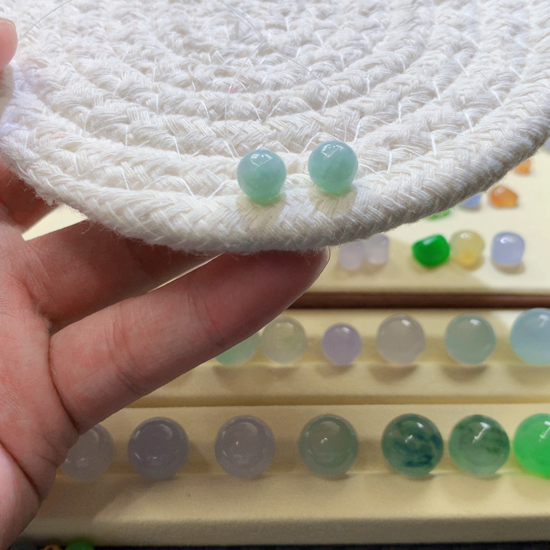 翡翠散珠开播福利