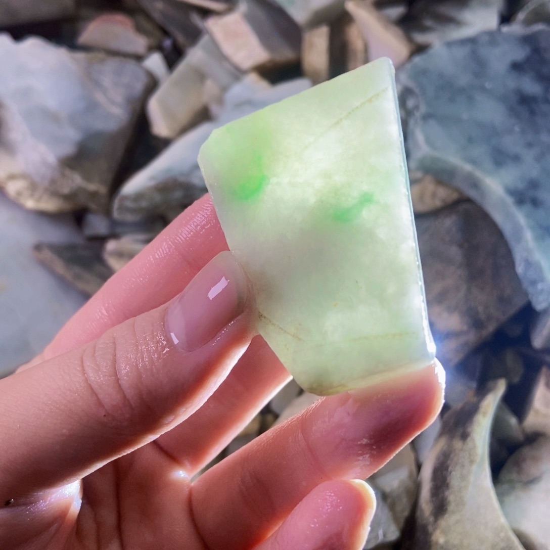 翡翠未镶嵌颈饰天然翡翠