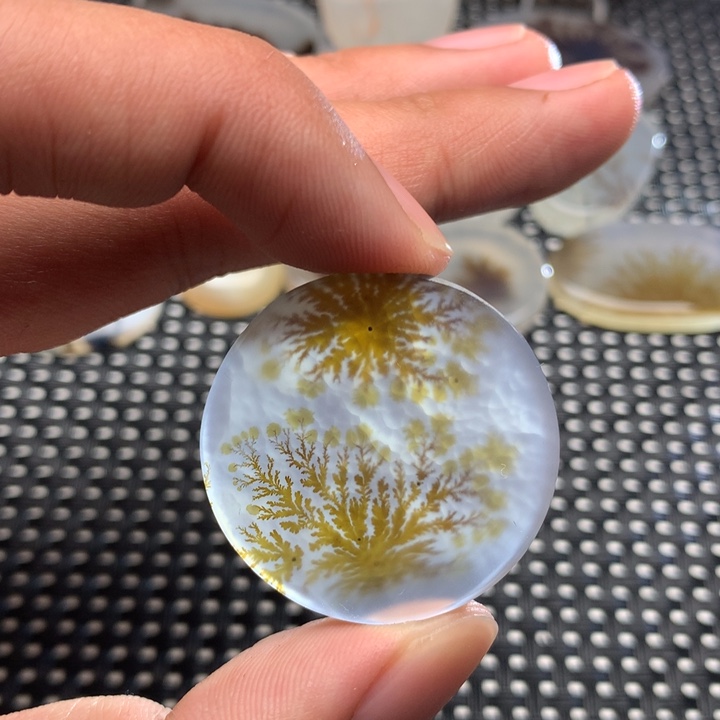 玛瑙/玉髓颈饰未镶嵌小*啊