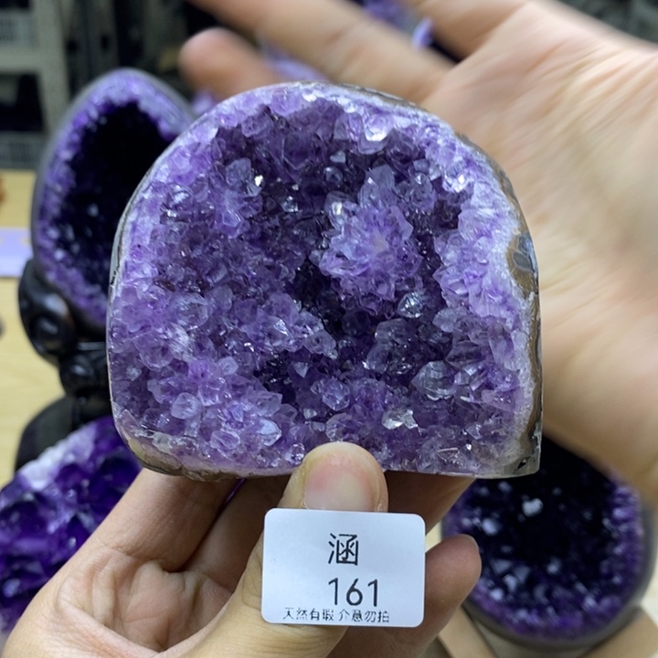 未镶嵌紫晶大型摆件（非配饰）